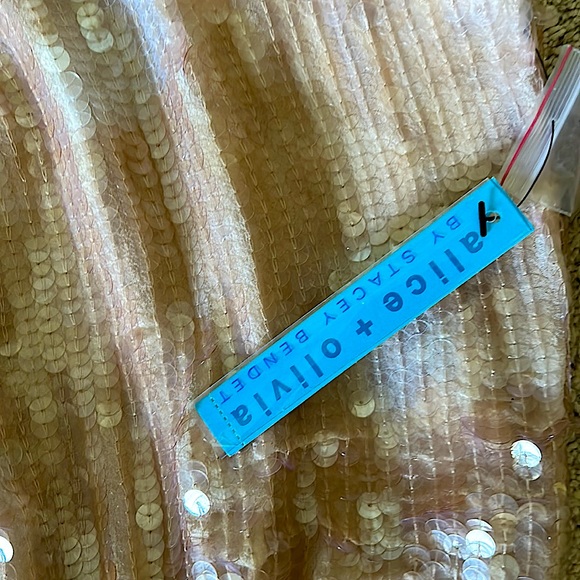 Alice + Olivia NWT Sexy Sequined Nude Sleeveless Tank Top Shirt **Size L** 🔥🔥 - Picture 6 of 6